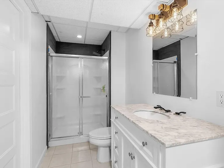 114 Heatherstone Dr #1 — Photo 47