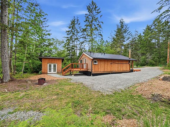 3rd image of 675 Little Blvd