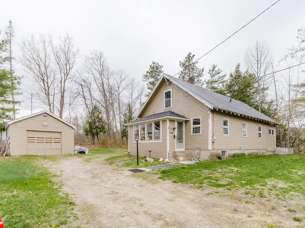 22 Lyons Lane, Dixfield, ME 04224