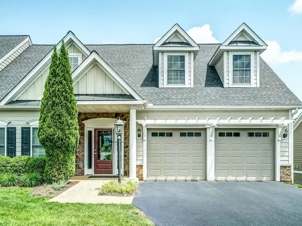 1592 Sawgrass Ct, Charlottesville, VA 22901