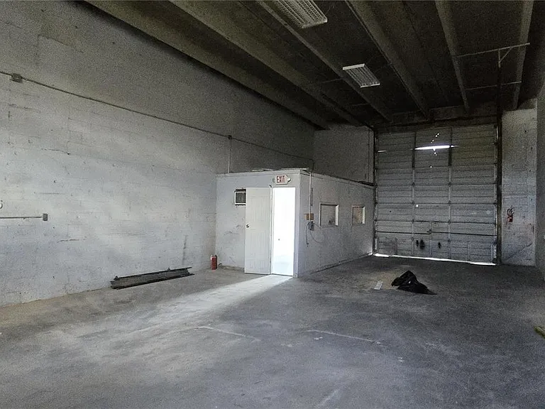 1824 Monroe St #14 — Photo 12