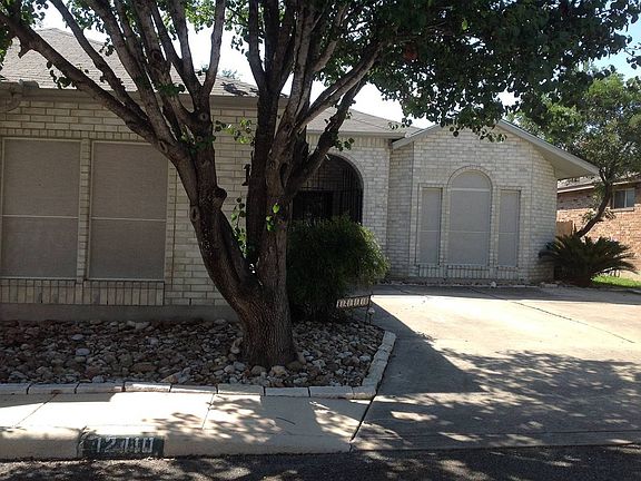 2nd image of 12410 Ashley Pl