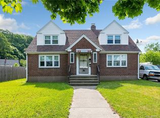 1305 Quinnipiac Ave, New Haven, CT 06513