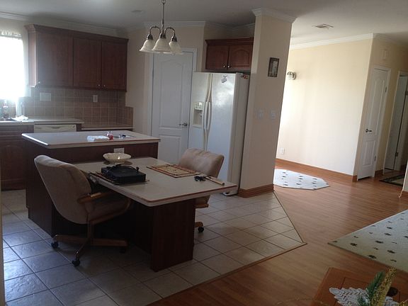 5th image of 3801 Buttercup Dr
