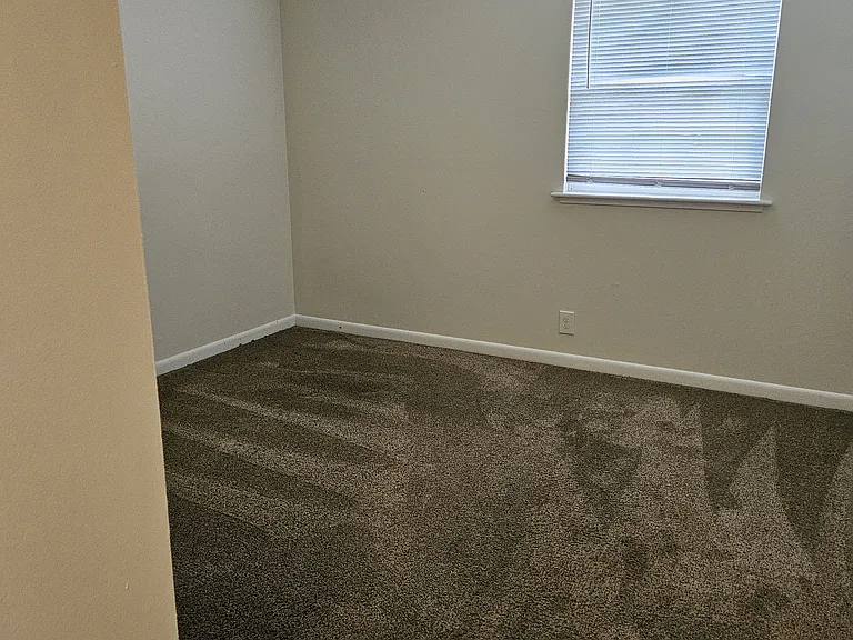 420 Walton Ln #N80 — Photo 5