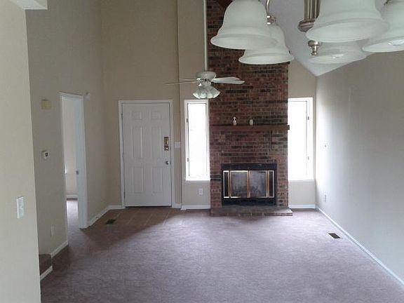 2nd image of 8863 Sunglow Ct