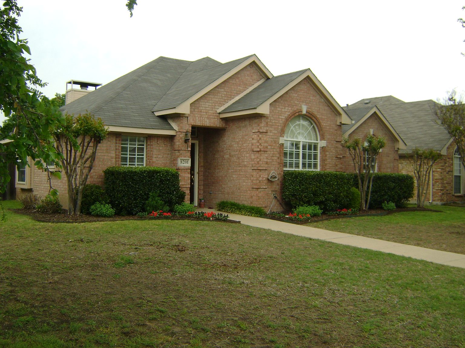 8201 Kings Ridge Rd, Frisco, TX 75035 | Zillow