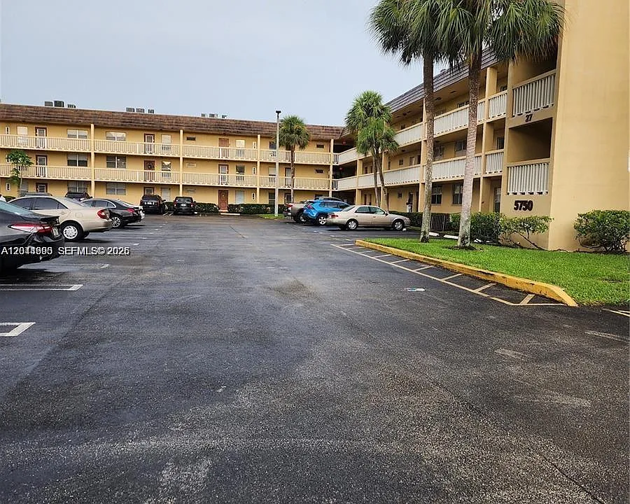 5750 NW 64th Ave #303