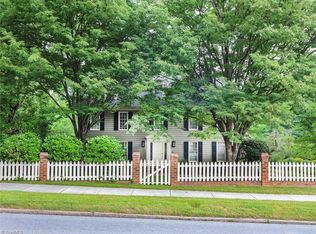 2700 W Market St, Greensboro, NC 27403
