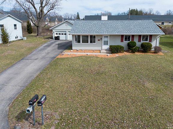4th image of 1429 N Glendale Dr