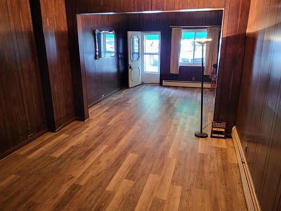 3rd image of 1218 E Center St
