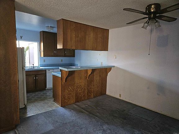 5th image of 215 Otay Valley Rd Unit B