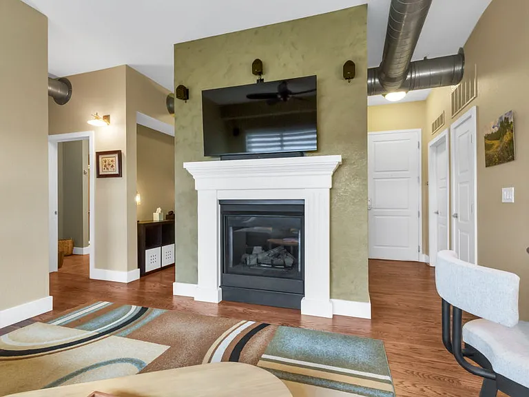10111 Inverness Main St #417 — Photo 7
