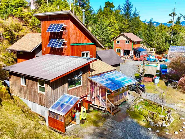 17 Water St, Pt Alexander, AK 99836