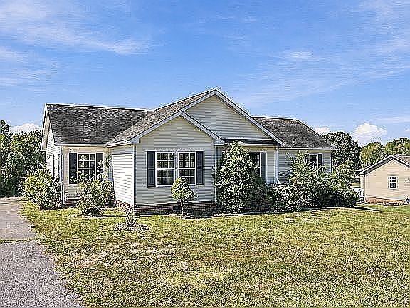 2nd image of 1095 Old Mayfield Rd