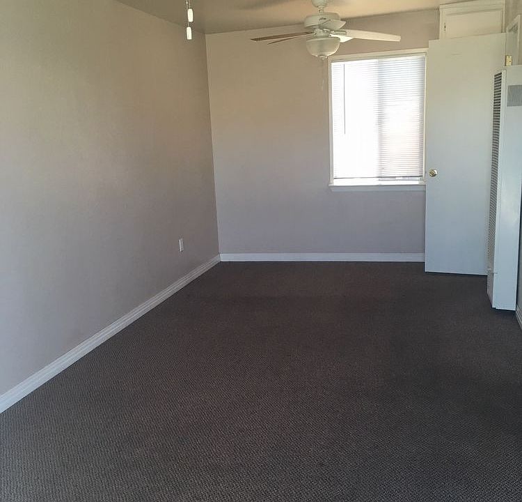 2nd image of 189 N 2nd St APT 2