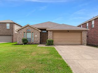 2508 Pioneer Bluffs Rd, Balch Springs, TX 75181