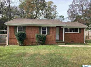 415 Greenacres Dr NW, Huntsville, AL 35805