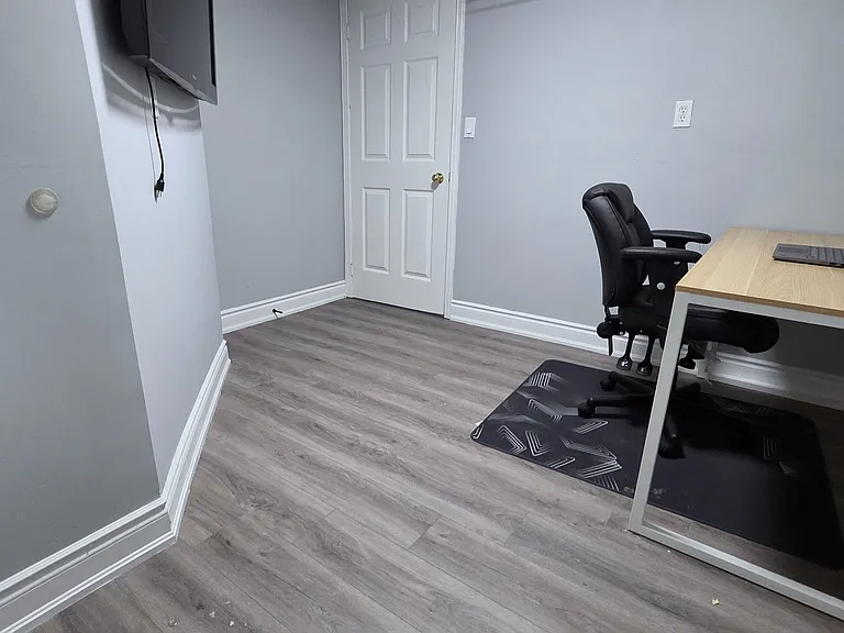 99 Purcell Cres — Photo 11