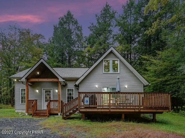 500 Sir Jeoffrey Ct, Pocono Lake, PA 18347