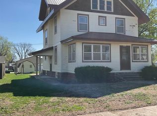 108-110 S Altona St, Holstein, IA 51025