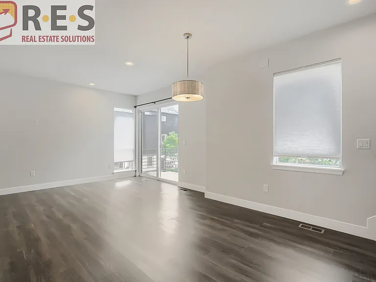 5566 W 11th Pl — Photo 14