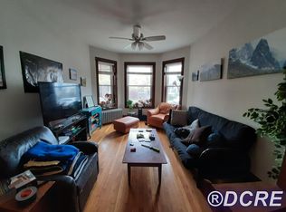 3020 N Clifton Ave #1, Chicago, IL 60657