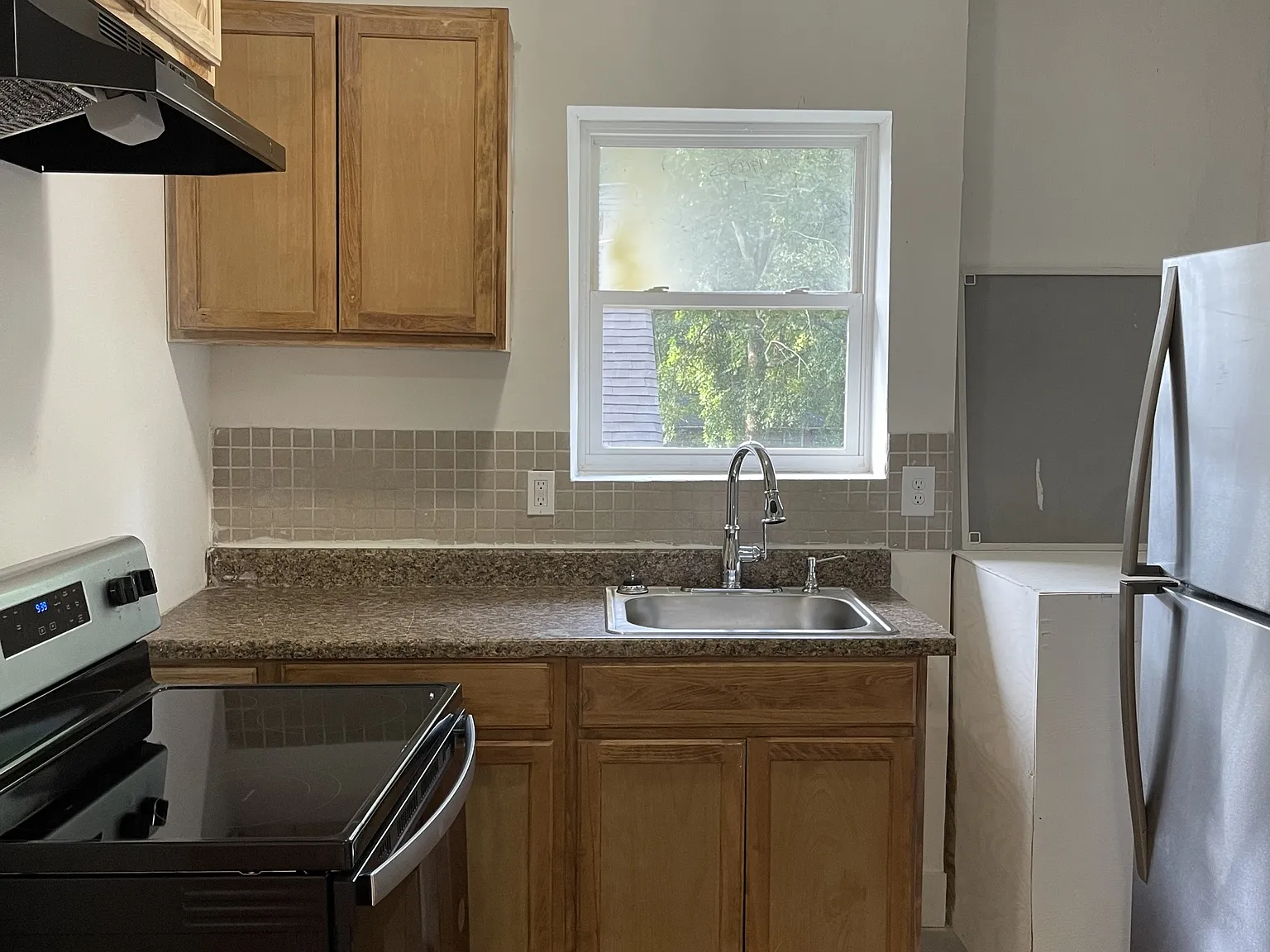 590 Joseph E Lowery — Photo 3