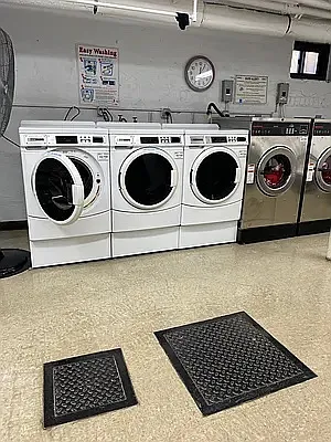 Rented by AZ REALTY NYC LLC | media 23