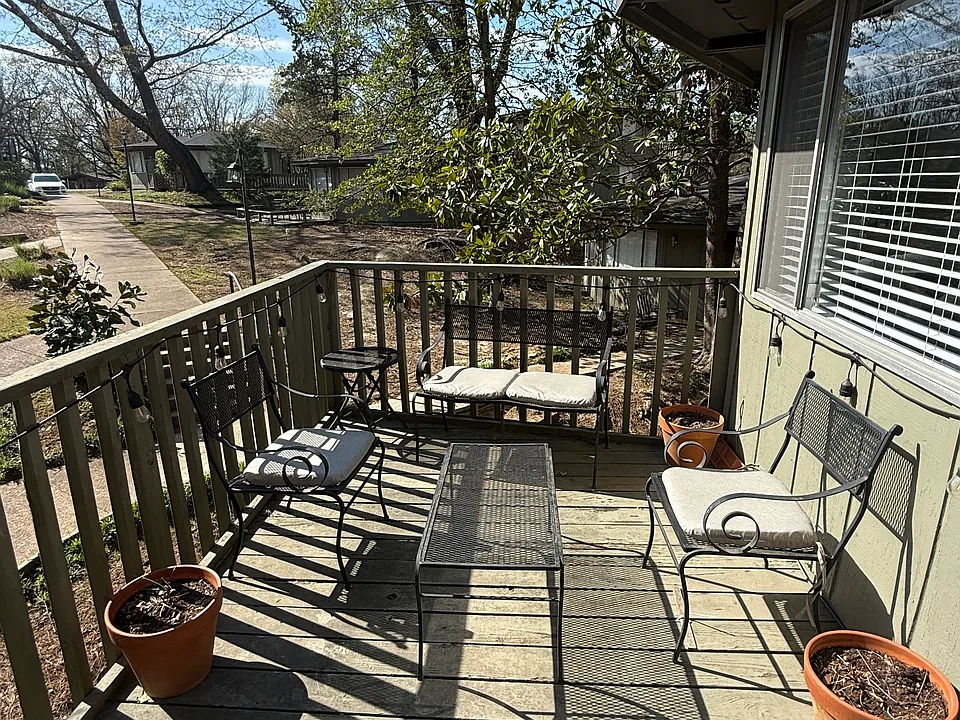 Private deck