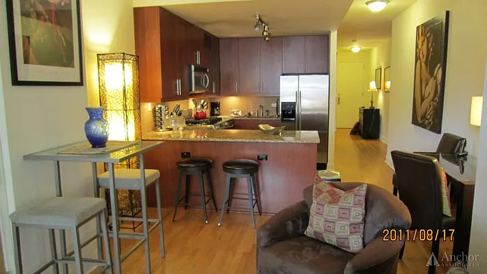 Rented by Anchor Associates | media 27