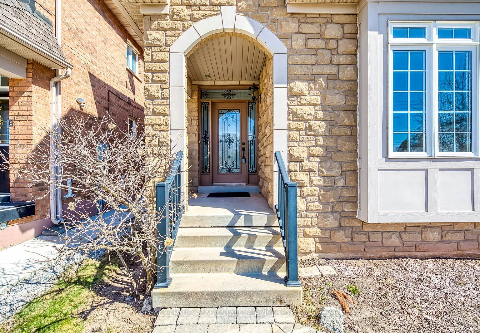 4 bed, $5,000 — Photo 3