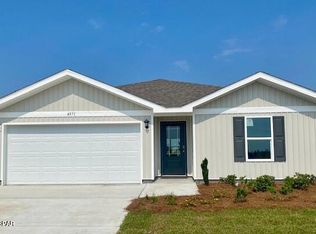6251 Chapman Ln, Panama City, FL 32404