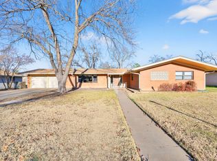 2131 N Woodland St, Stephenville, TX 76401