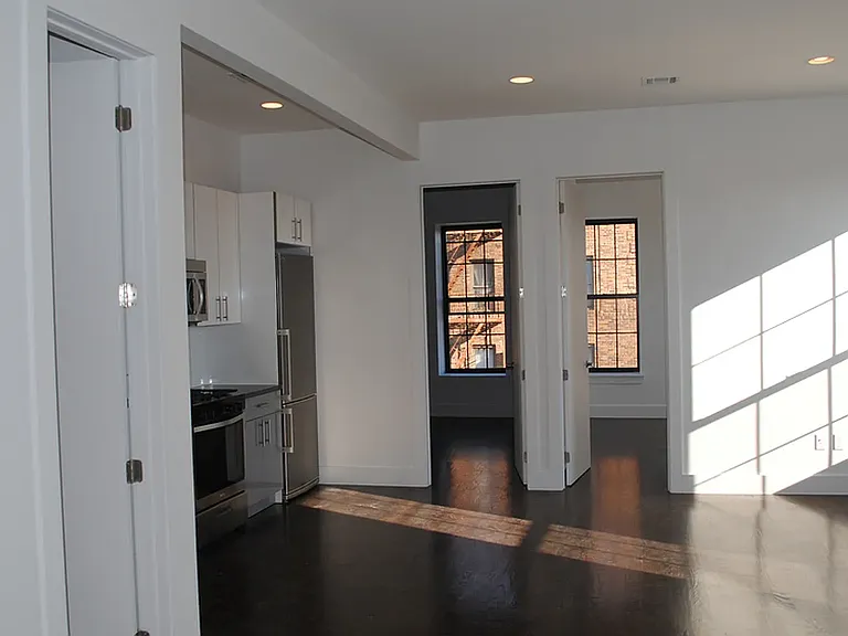 3021 Tilden Ave #2 — Photo 1