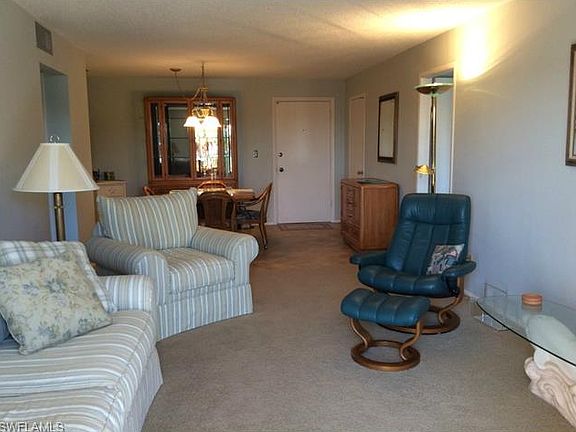 3rd image of 1511 Estero Blvd APT 307