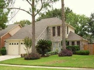 14543 Oak Chase Dr, Houston, TX 77062