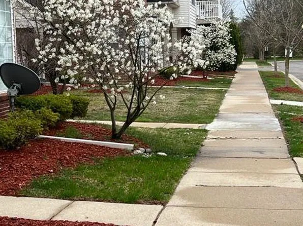 16856 Hawick Ln #5, Romulus, MI 48174