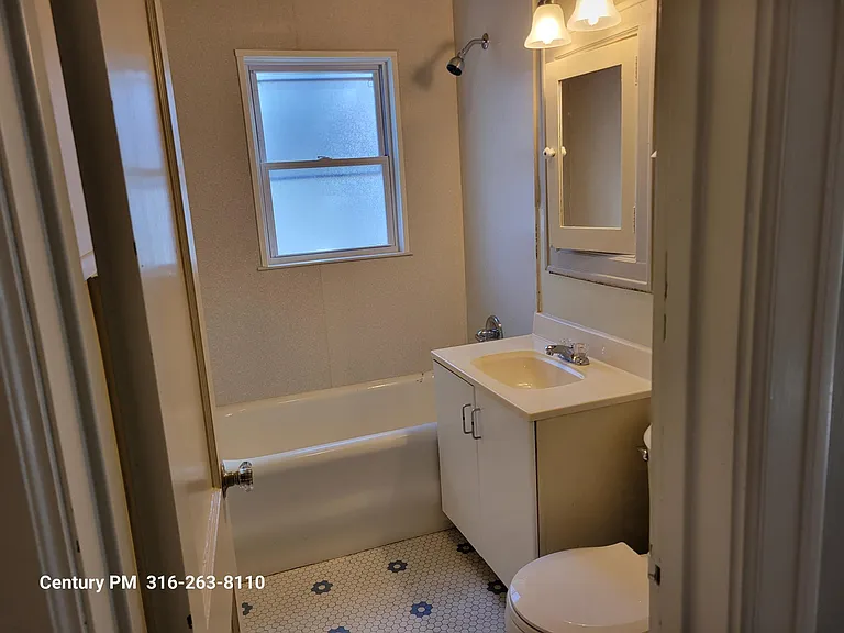 3419 Edgemont St — Photo 16