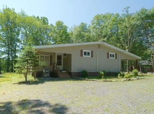 105 Sunrise Dr., Tafton, PA 18464