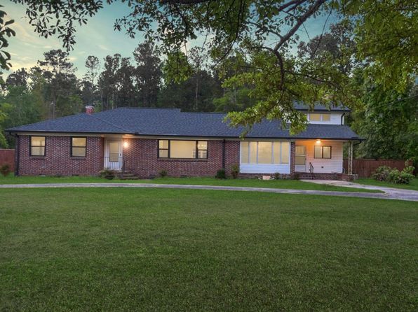 1085 Russellville Rd, Saint Stephen, SC 29479