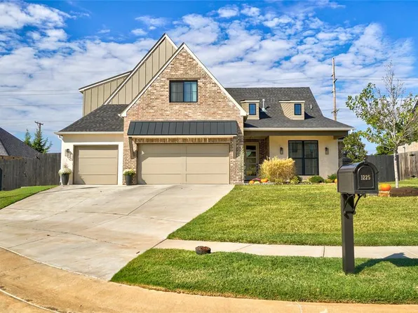 1225 Paseo Bridge Ct, Edmond, OK 73034
