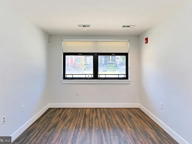 1111 Orren St NE #101 — Photo 16