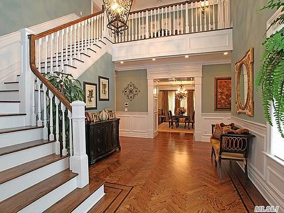 2nd image of 1608A Stewart Ln