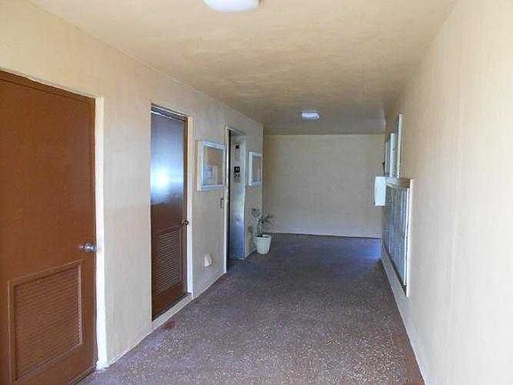 ENTRY WAY