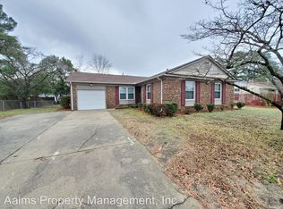 313 Hamilton St, Fayetteville, NC 28301
