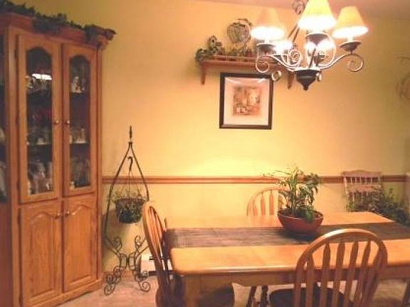 4309 Rasselas Dining
