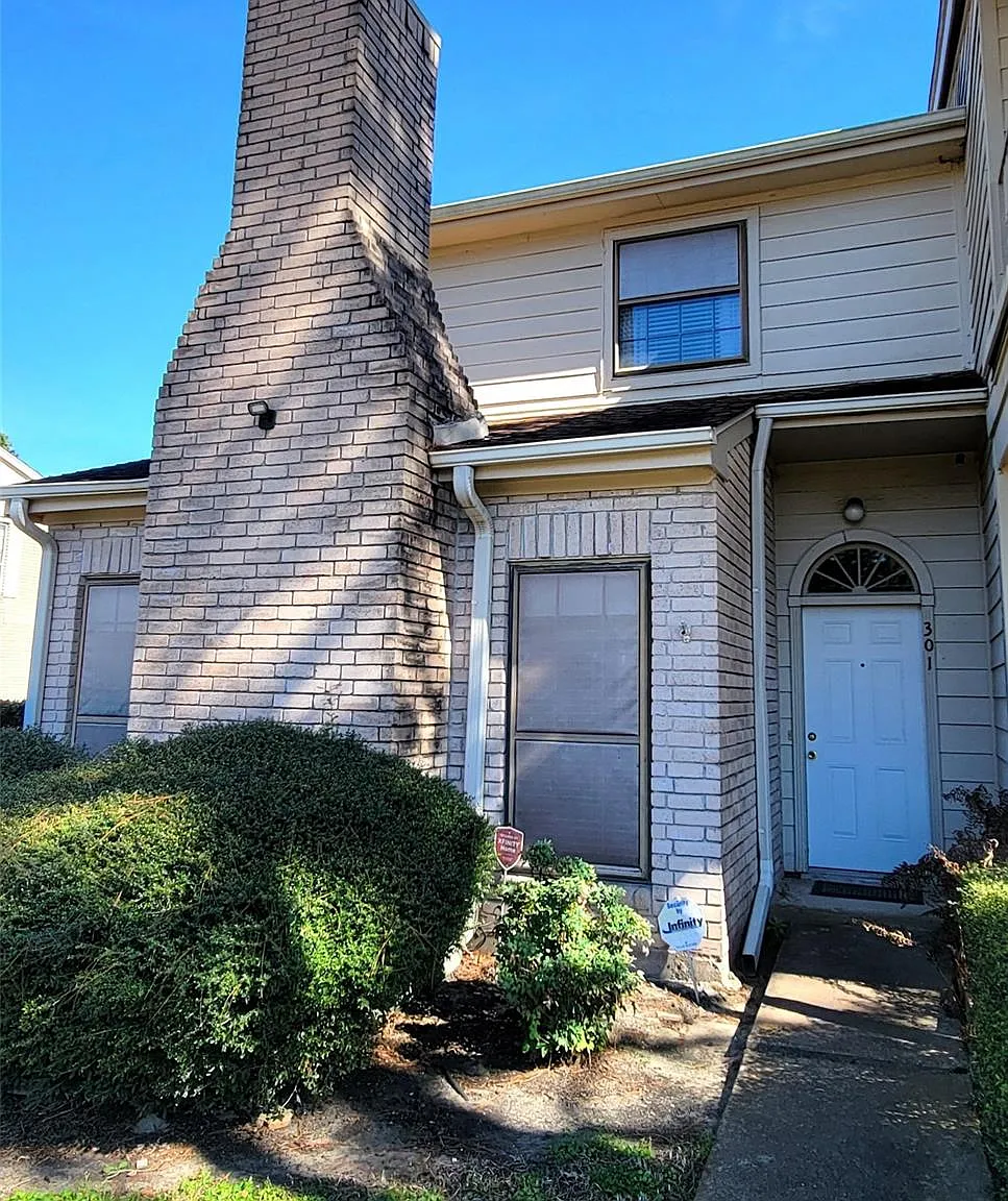 2 bed, 2.5 bath, 1499 sqft, $1,800 — Photo 1