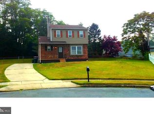 4 Timber Ct, Glendora, NJ 08029