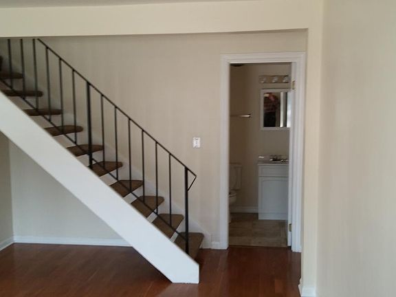 3rd image of 1879 Jamestown Cir